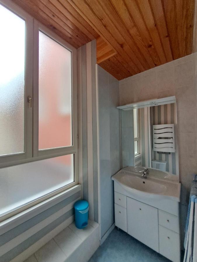 Apartment 3